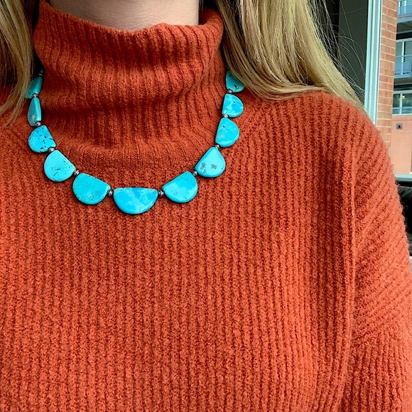 Half Moon Kingman Turquoise Beaded Necklace - Picture 2 of 5